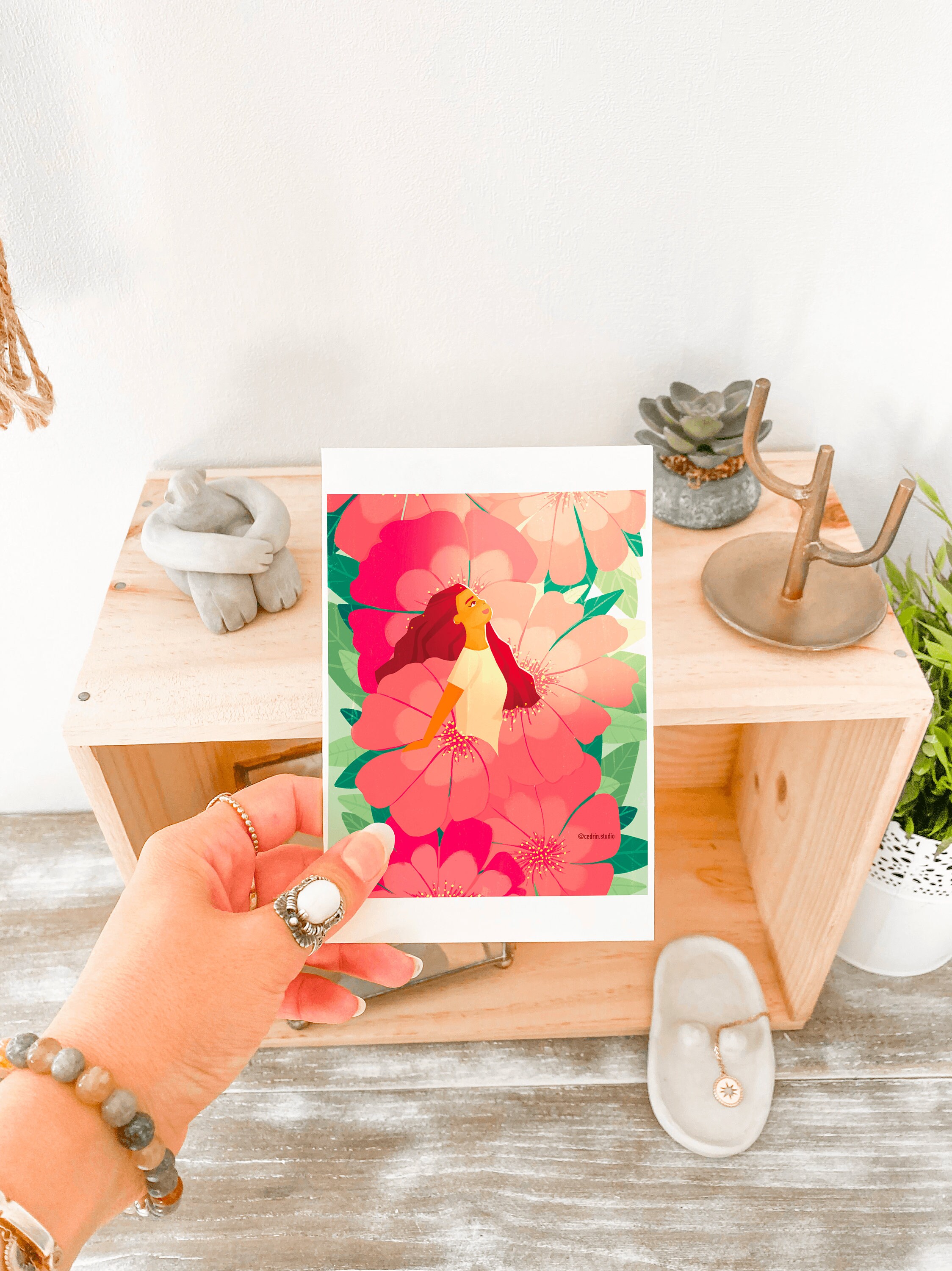 Affiche - Fille en Fleur A4/A5/A6 Girl in Flower/Flower Power Pink Rose Poster Carte Postale