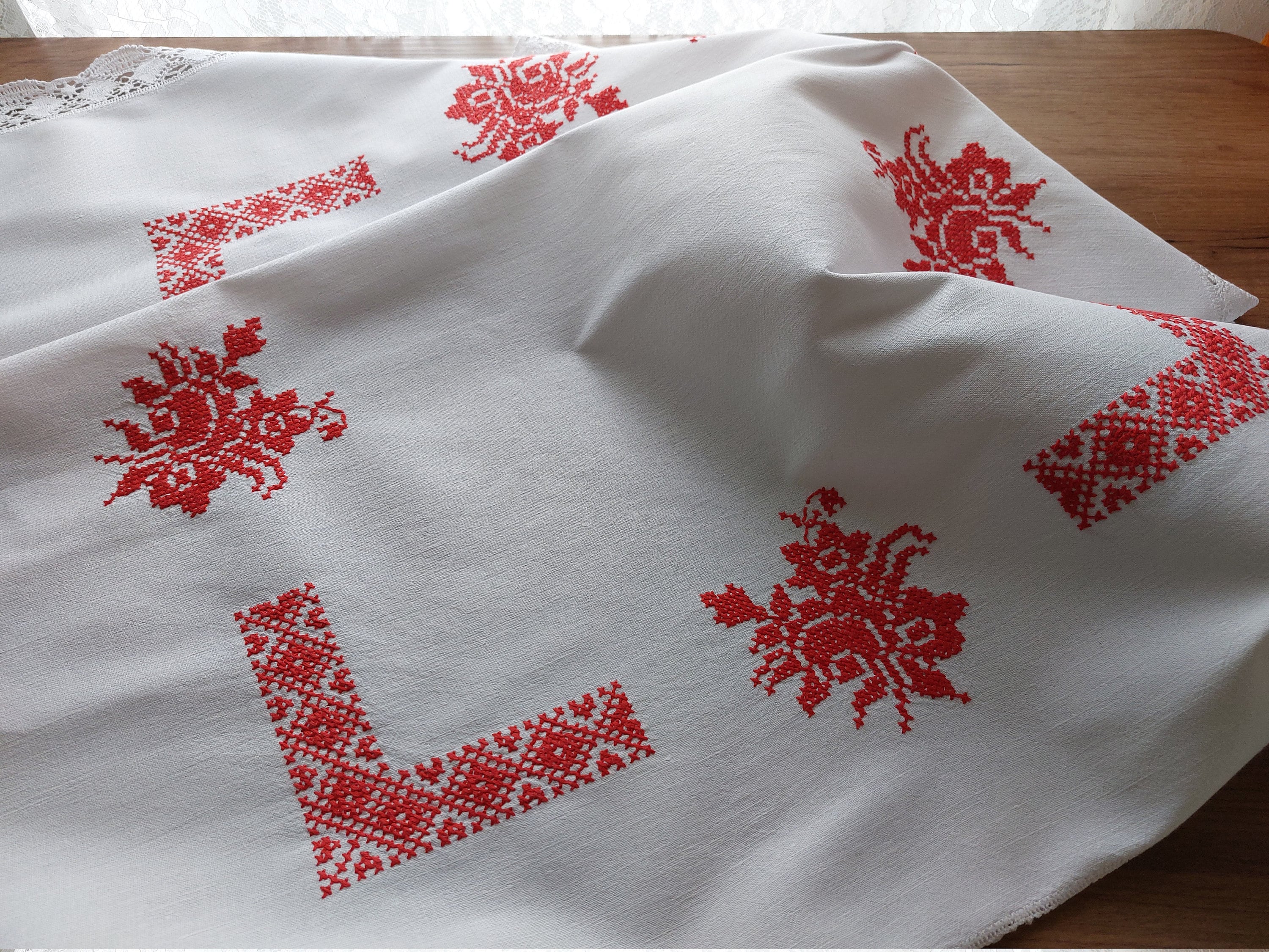 ヴィンテージ ハンド刺繍 ホワイト レッド リネン - コットン スクエア