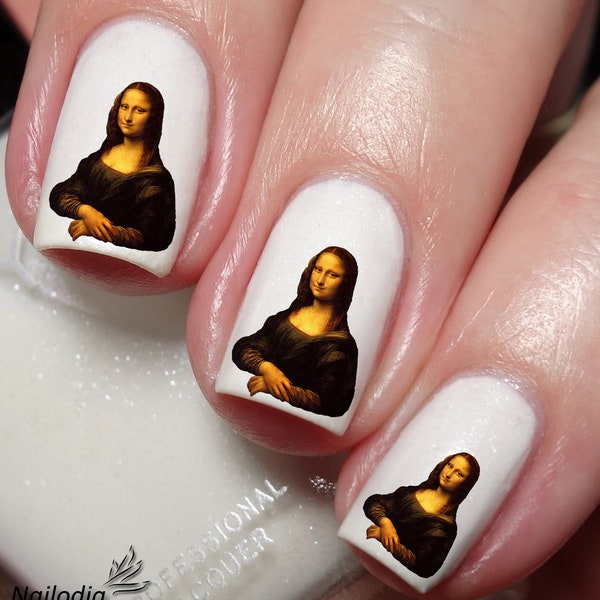 Sticker nail art Mona Lisa