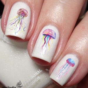 Adesivo decalque de arte em unhas de água-viva