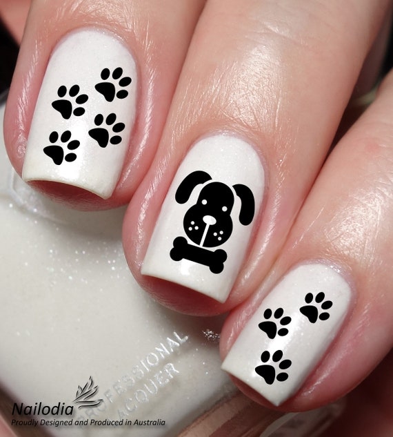 Adesivo per nail art a forma di zampa di cane - Tema animali domestici - Italia
