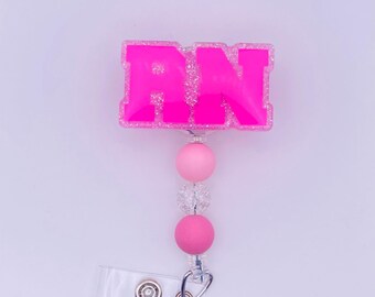2 in Pink RN (infermiere registrato) badge reel, regalo per infermiere, infermiere laureato, clip identificativa per infermiere, settimana di apprezzamento per gli infermieri, badge reel intercambiabile, ID
