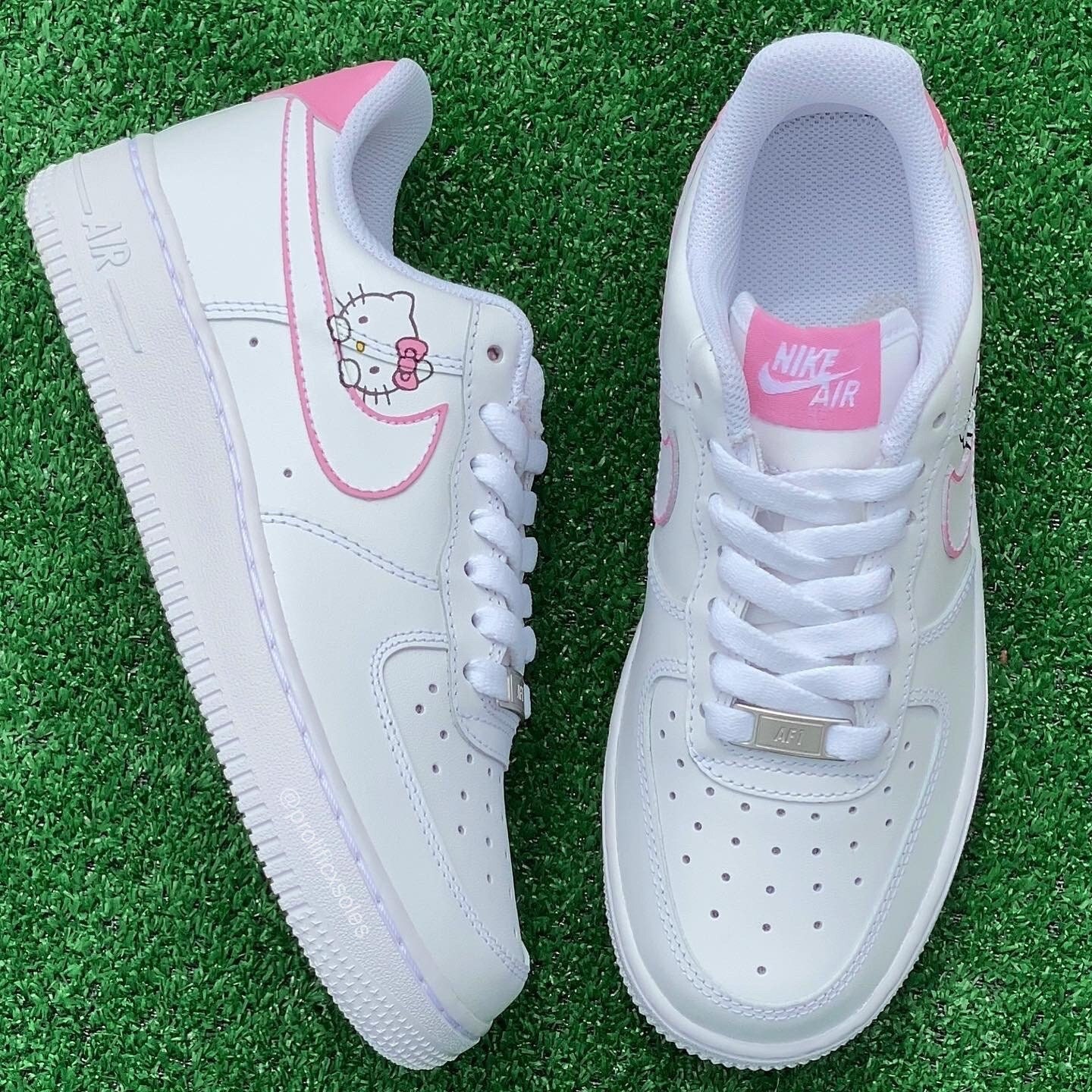 hello kitty af1s
