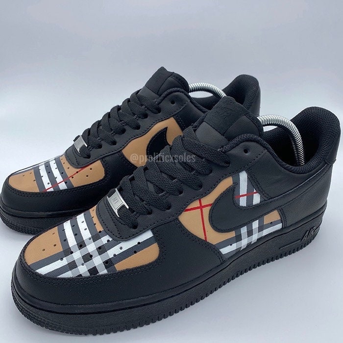 Burberry sneakers - Etsy Nederland