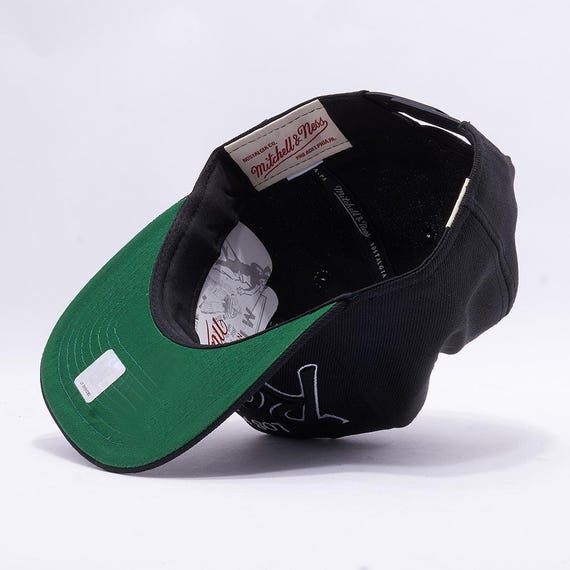 Los Angeles Raiders Vintage Script NFL Snapback Cap - Mitchell