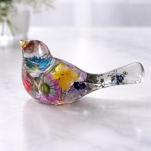 Custom Resin Bird Keepsake | Bouquet Wedding preservation | Memorial Flower preservation