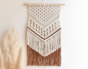 Macrame PATTERN - Written PDF and Knot Guide - diy macrame wall hanging -  digital download how to tutorial - AMBER