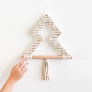 Macrame PATTERN - Written PDF and Knot Guide - diy macrame wall hanging -  digital download tutorial - Christmas Tree Decoration X-mas