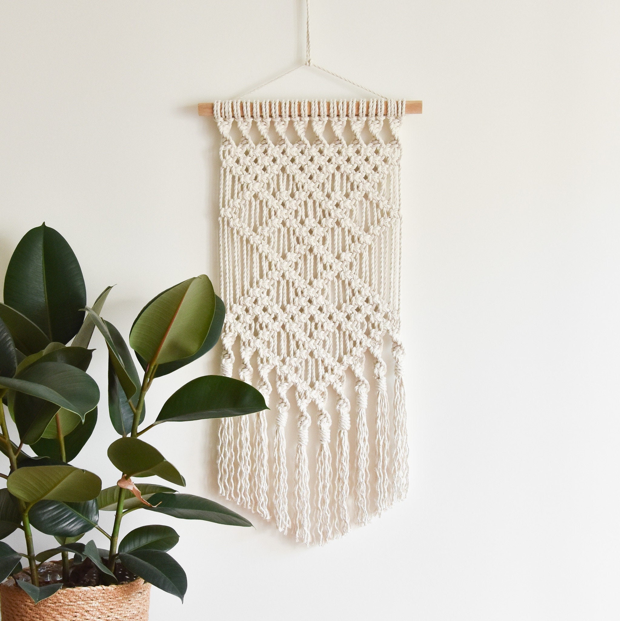Macrame PATTERN Written PDF and Knot Guide Diy Macrame Wall Hanging Digital  Download How to Tutorial Twisted Squares 