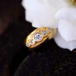 Antique 18k gold diamond ring five stone old mine cut engagement wedding ring vintage dome retro bombé 1940s