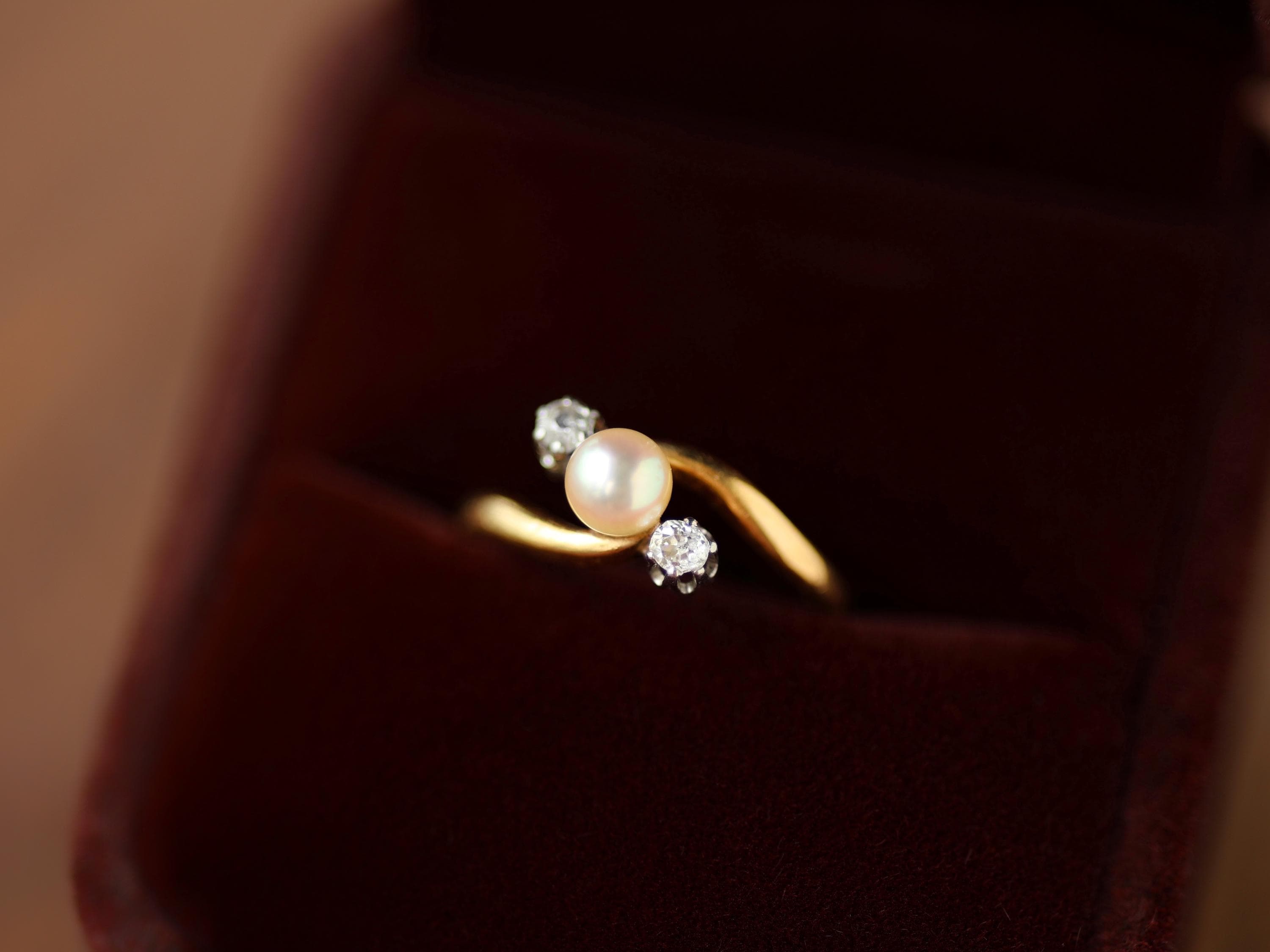 Antique 18k gold three-stone diamond pearl ring rose cut engagement wedding ring vintage "you and me"