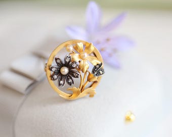 Broche de flor francés de oro de 18 quilates y plata con diamante, perla, margarita y nomeolvides