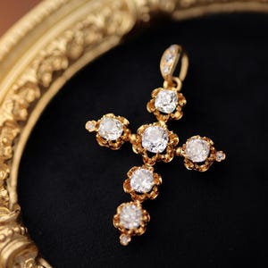 Antique 18k gold cross pendant old mine cut diamonds rose cut floral motif fine jewelry