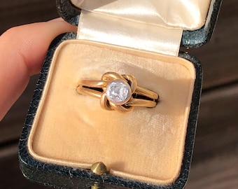 Antique Diamond ring 18k gold and platinum old mine cut vintage solitaire engagement wedding