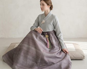 Maßgeschneidertes Hanbok 2-teiliges Kleid, Kate Chollik, Casual koreanische Kleidung