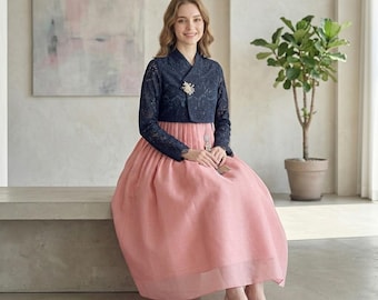 Maßgeschneidertes Hanbok 2-teiliges Kleid, Luna Chollik, Bridal Shower