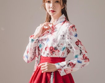 Cord Hanbok Set | Weinroter Wickelrock & Lotus Floral Jeogori | Romantisches K-Fashion Kleid