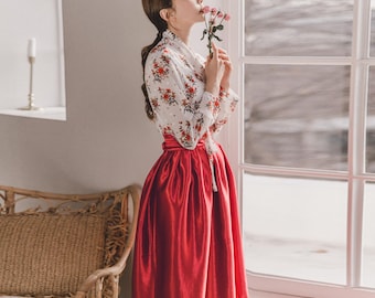 Roter Mond Hanbok Set | Lebhafter Roter Wickelrock & Sunset Print Jeogori | Dramatisches K-Fashion Kleid