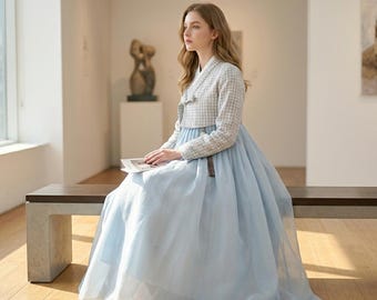Maßgeschneidertes Hanbok 2-teiliges Kleid, Sona Chollik, Casual koreanische Kleidung