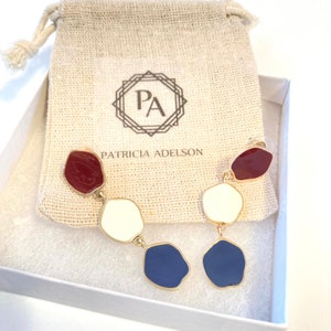 Orecchini placcati in oro Blu Rosso Bianco Regalo fatto a mano per le festività del presente anniversario di Patricia Adelson