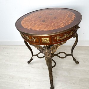 Empirestil Figur Rund Träintarsia Förgylld Brons Ormolu Örnstöd Gueridon Sidobord bild 8