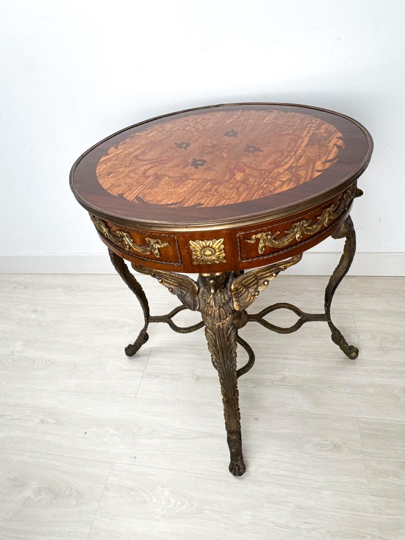 Empirestil Figur Rund Träintarsia Förgylld Brons Ormolu Örnstöd Gueridon Sidobord bild 8