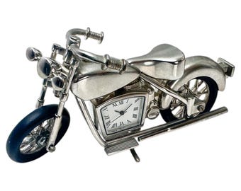 Metal Motorcycle  Miniature Table Clock Roman Numerals