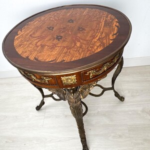 Empirestil Figur Rund Träintarsia Förgylld Brons Ormolu Örnstöd Gueridon Sidobord bild 9