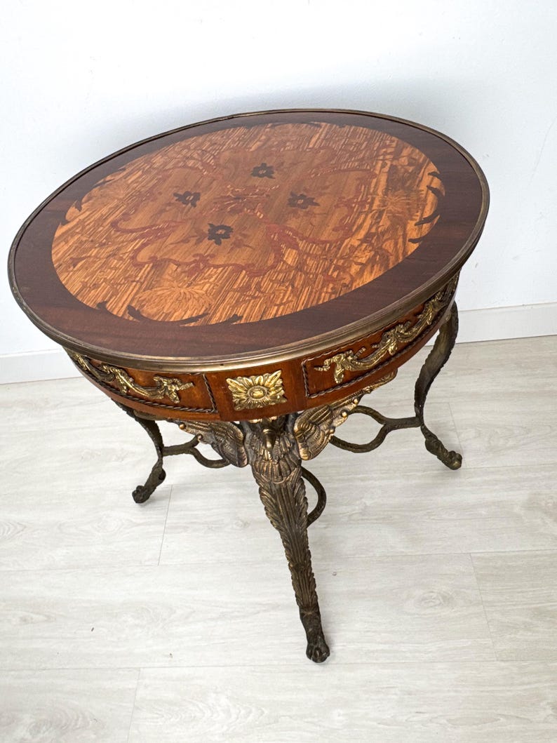 Empirestil Figur Rund Träintarsia Förgylld Brons Ormolu Örnstöd Gueridon Sidobord bild 9