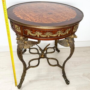 Empirestil Figur Rund Träintarsia Förgylld Brons Ormolu Örnstöd Gueridon Sidobord bild 10