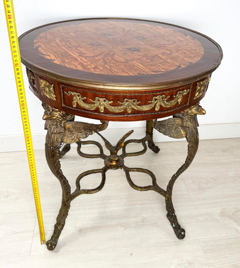 Empirestil Figur Rund Träintarsia Förgylld Brons Ormolu Örnstöd Gueridon Sidobord bild 10