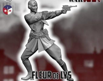 Puede incluir: Una figura en miniatura de plástico gris de una mujer que lleva un abrigo largo y sostiene dos pistolas. La figura está en una postura de acción dinámica. El texto "Fleur de Lys" y "Copyright © 2021 Kitbash Games" está impreso debajo de la figura.
