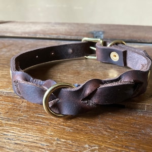 Leather collar dog collar grease leather 30-45 cm brown