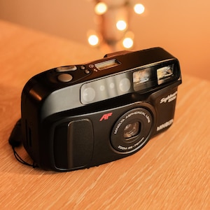 Minolta Sightseer Zoom | Tested 35mm Point & Shoot Film Camera