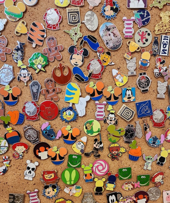Disney Pin Trading 100 Assorted Pin Lot ~ Brand New Pins No Doubles ~  Authentic