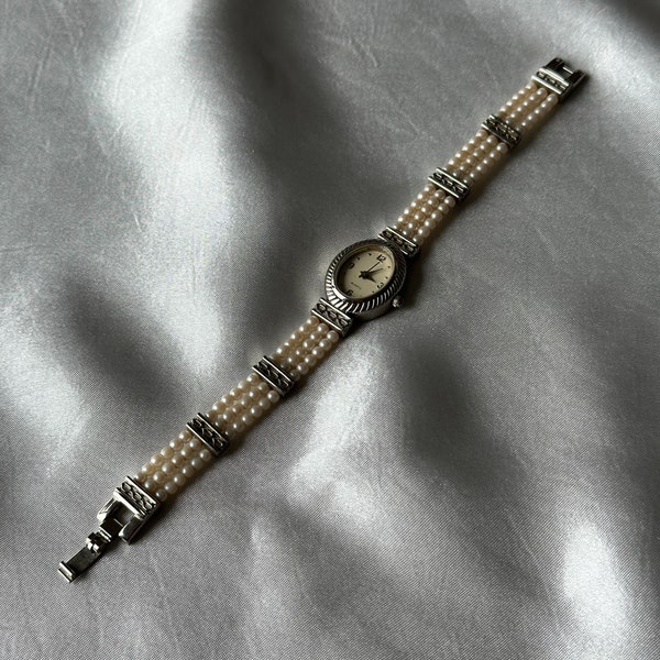 Dainty Pearl Quartz Watch