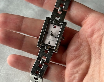 Montre Tommy Hilfiger argentée