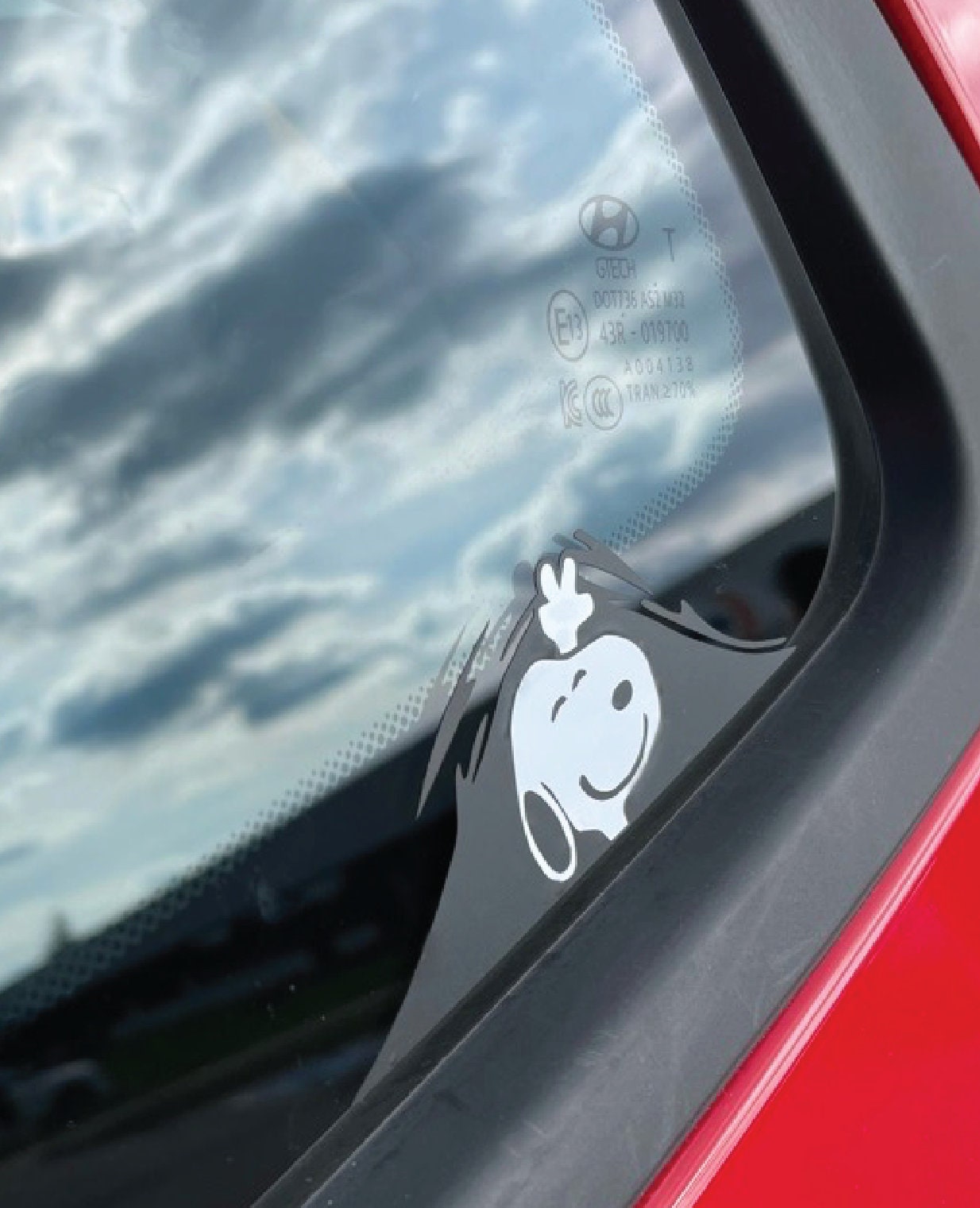 Snoopy Charly 90x33cm CW012 + Gratis Aufkleber - Auto Wohnmobil