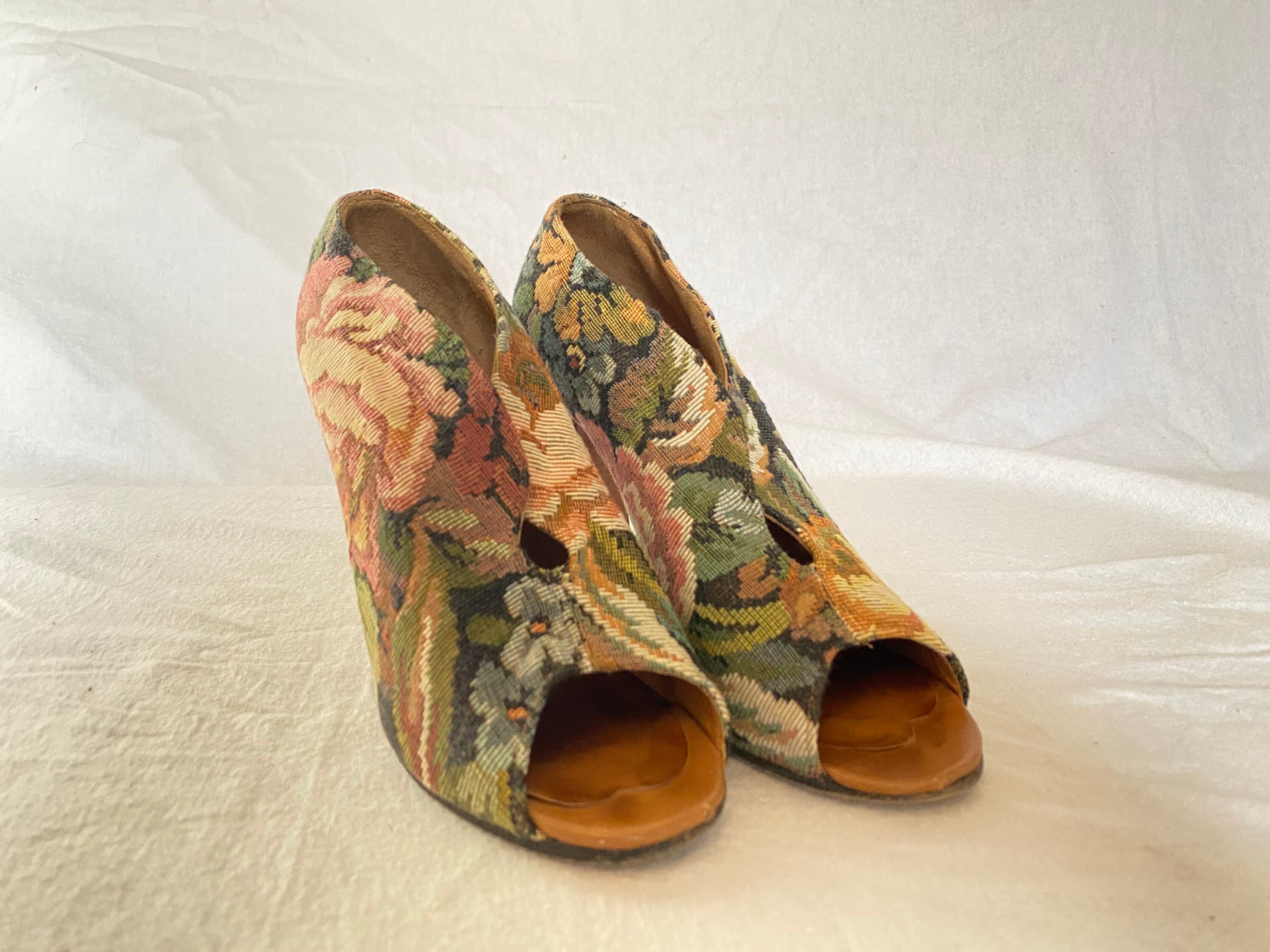 Vintage Matching Tapestry Shoes and Bag Etsy