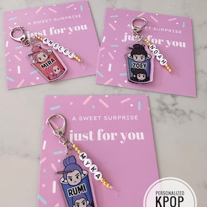 Girls Personalized Kpop Ramen Bag Charm | Acrylic Keychain Party Favors | Children’s Birthday Gift | Kids Christmas Present