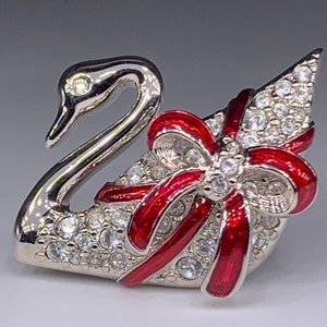 Signed Swarovski Pave Crystal Swan With Red Enamel Ribbon / Bow Brooch ELEGANT & RARE