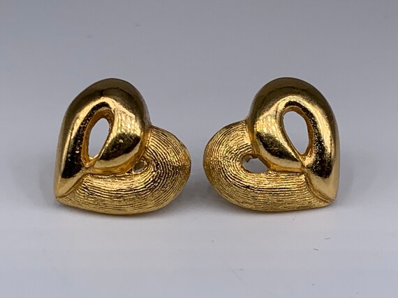 Christian Dior gold tone Heart Post Stud Earrings - image 3