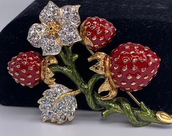 Vintage KJL Kenneth Jay Lane Red Strawberry Gold-tone Brooch