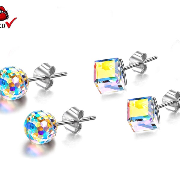 CZ Cube Crystal Stud Boucles d'oreilles Poteau en acier inoxydable et papillon - Également disponible en boucles rondes Crystal Studs