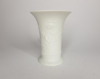 Kaiser Porzellan Vase Blumenvase 70er Jahre Weiß  / ms8