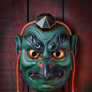 Karasu Tengu Mask Japanese Yokai Bird Samurai Oni Mask Noh Cosplay