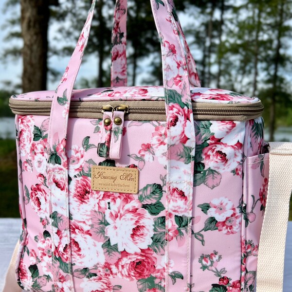 Super Large Pink Peony Insulated Lunch Bag for Women,Reusable Lunch Box Cooler for Office,Picnic,Beach,Outdoors.Waterproof,Ideal Floral Gift