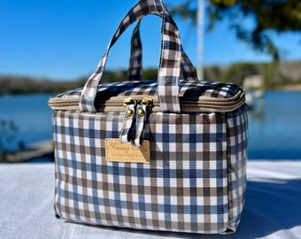 Classic Gingham Insulated Lunch Bag for Men,Reusable Picnic Cooler for Office,School,Outdoors. Waterproof Exterior,Ideal Summer Gift for Him