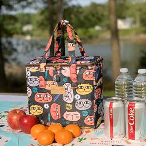 Cat Faces Insulated Lunch Bag for Women/Kids,Reusable Lunch Box Cooler for School,Office,Picnic Outdoors,Premium Fabric,Ideal Gift for BTS image 7