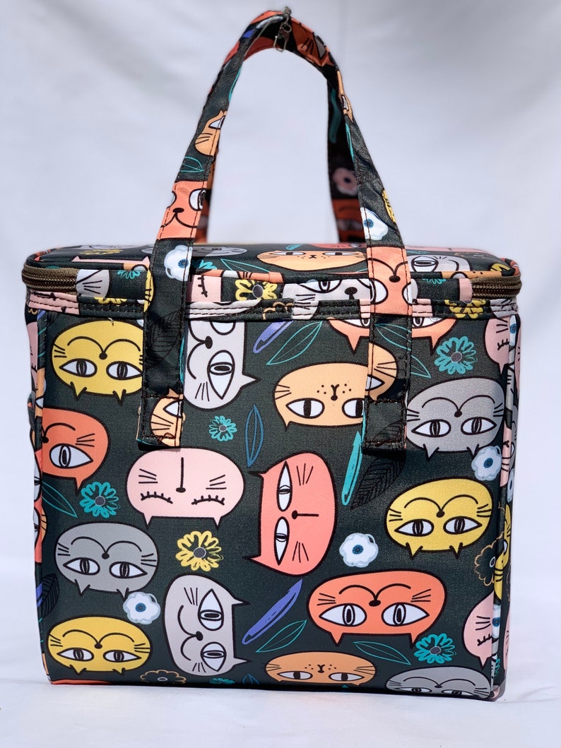 Cat Faces Insulated Lunch Bag for Women/Kids,Reusable Lunch Box Cooler for School,Office,Picnic Outdoors,Premium Fabric,Ideal Gift for BTS image 5